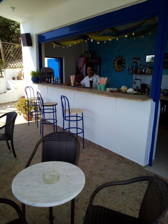 阿夫拉公寓式酒店 Akhladherí 外观 照片