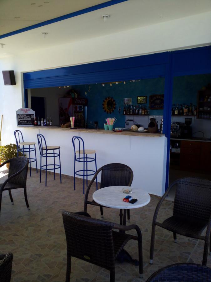 阿夫拉公寓式酒店 Akhladherí 外观 照片