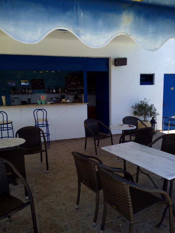 阿夫拉公寓式酒店 Akhladherí 外观 照片